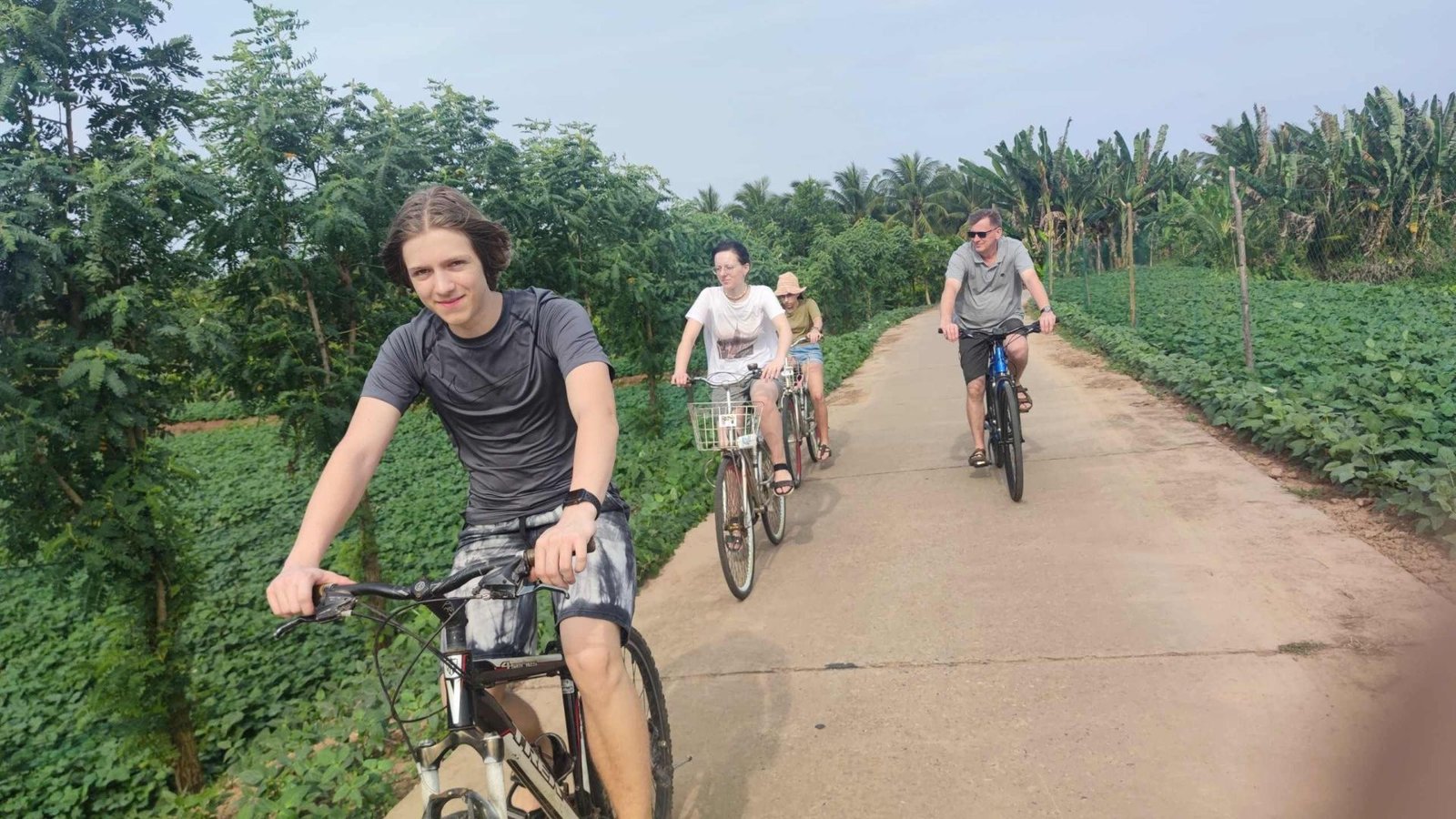 10 Days Mekong Delta Cycling Tour
